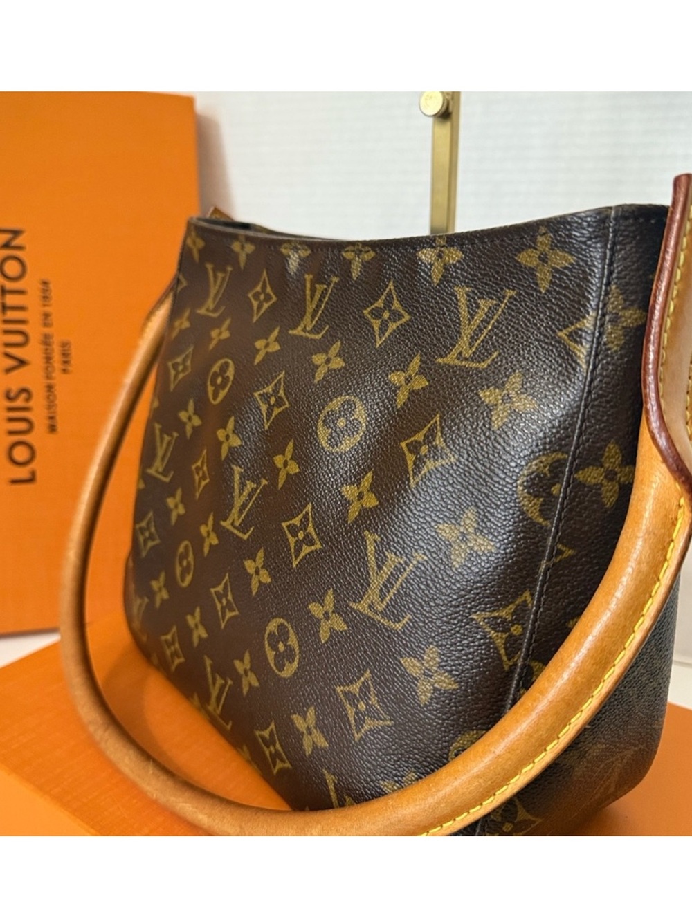 Louis Vuitton Medium Looping Brown and Tan Monogram Shoulder Bag. - Picture 6 of 14
